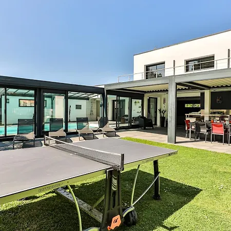 Villa La Parenthèse - Piscine Intérieure - 8 Personnes